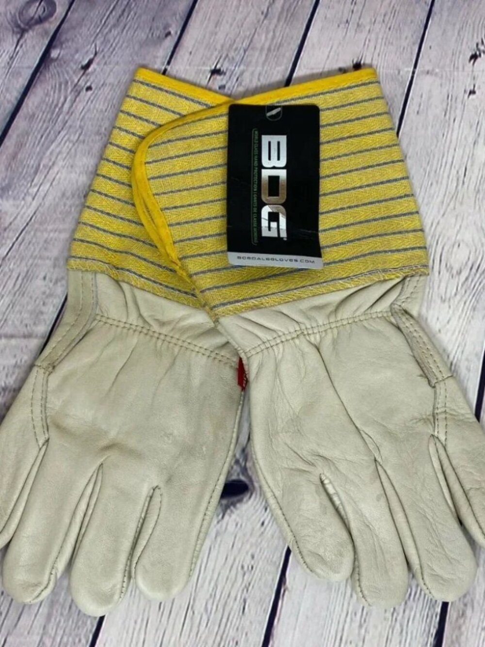 Cowhide Leather Gloves White Size Large L Grain Fitter 5 Inch Cuff BDG 40-1-2510